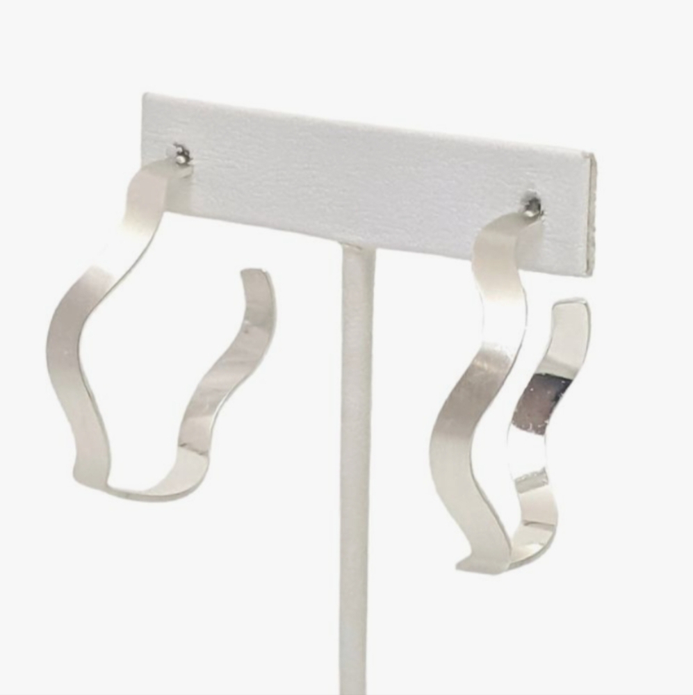 Stacie Earrings in Silver